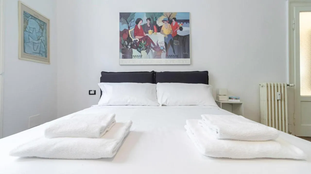Italianway - Sardegna 40 Apartment Milan
