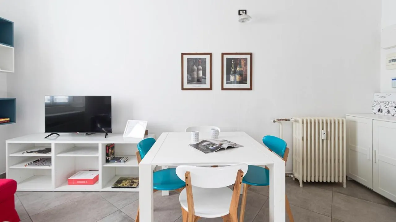 Italianway - Sardegna 40 Apartment Milan 0*,  Italy