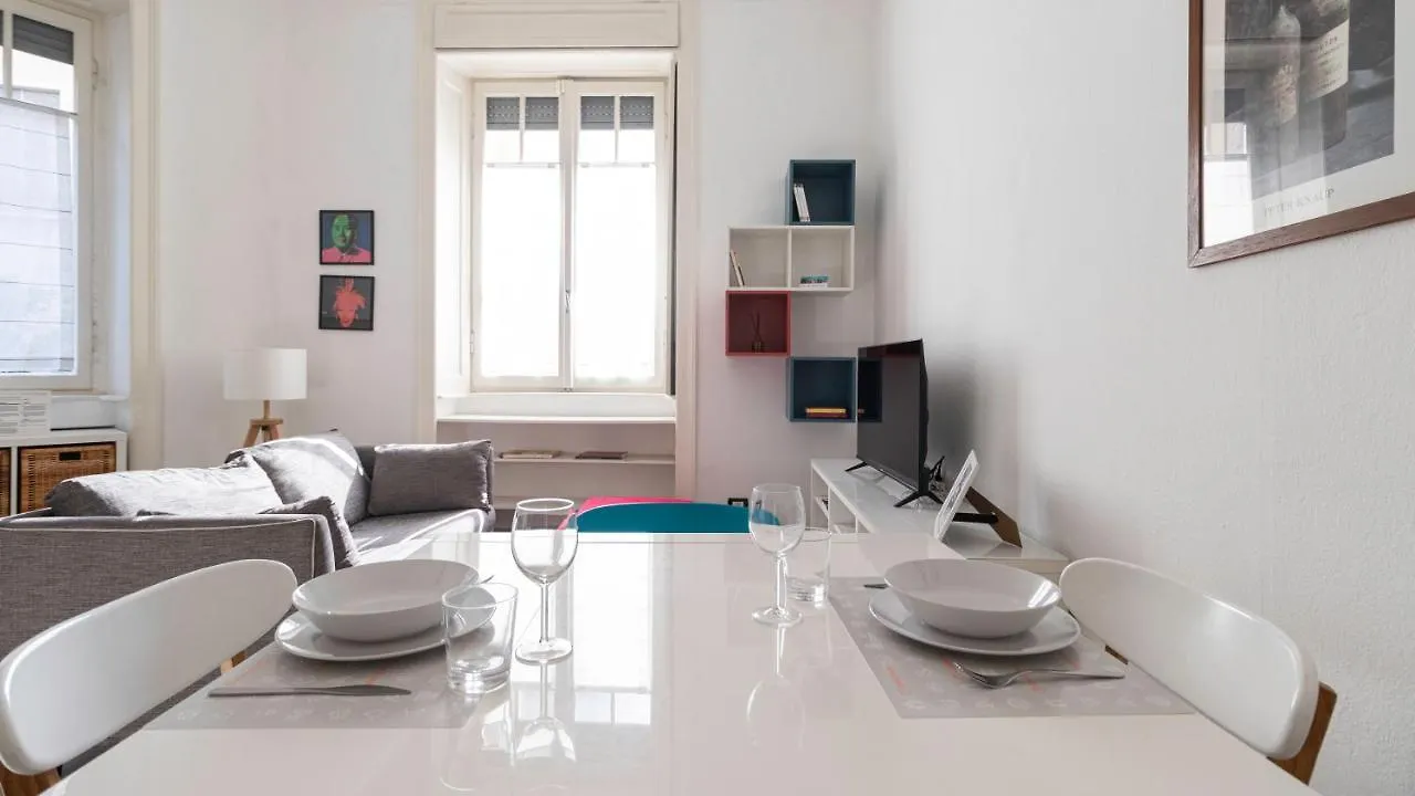 Italianway - Sardegna 40 Apartment Milan